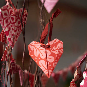 Origami Heart Bunting Kit Cambridge Imprint 