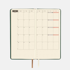 Hobonichi Techo 2027 Weeks Leather: Forest Green