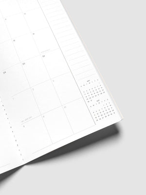 2027 Dated Travel Notebook : Monthly A5 Slim