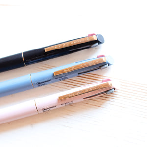 Ultra Low-Viscosity 3 Color Pen