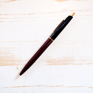 Ultra Low-Viscosity Ball Pen