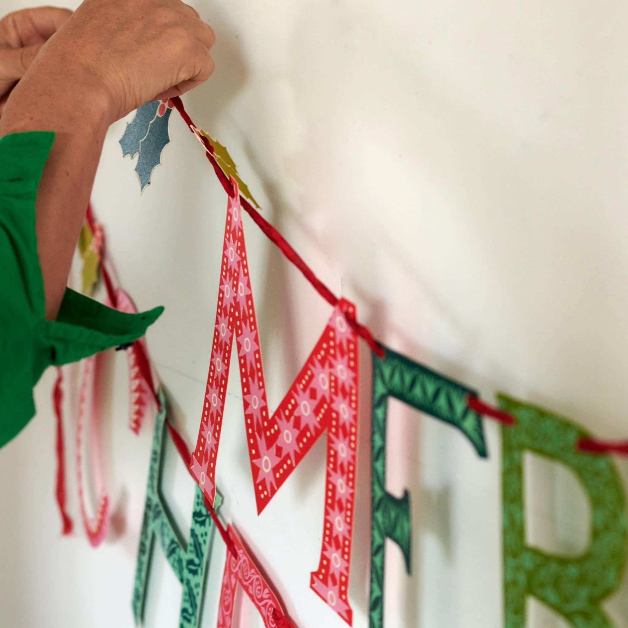 Merry Christmas Banner Cambridge Imprint 