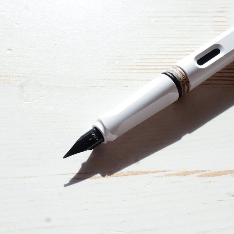 LAMY Safari Fountain Pen - White/Black - Papillon Press