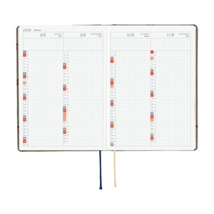 Hobonichi Techo 2026 HON A6: Bow & Tie: Galloping Horses Planner Hobonichi 