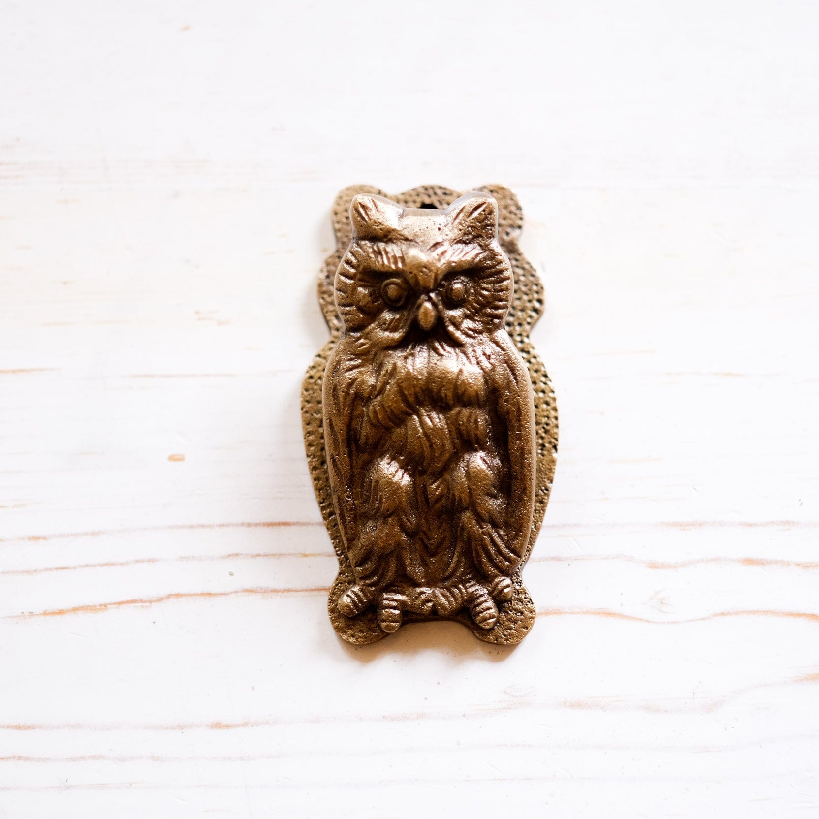 4" Solid Antiqued Brass Owl Hanging Paper Holder Clip Clip Madison Bay Co. 