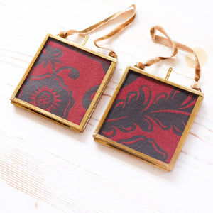 Brass Frame Ornaments Ornament Papillon Press Flora - Burgundy + Black 