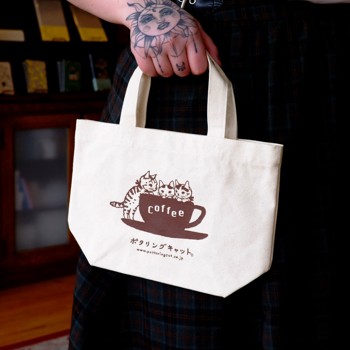 Pottering Cat Small Tote - Coffee