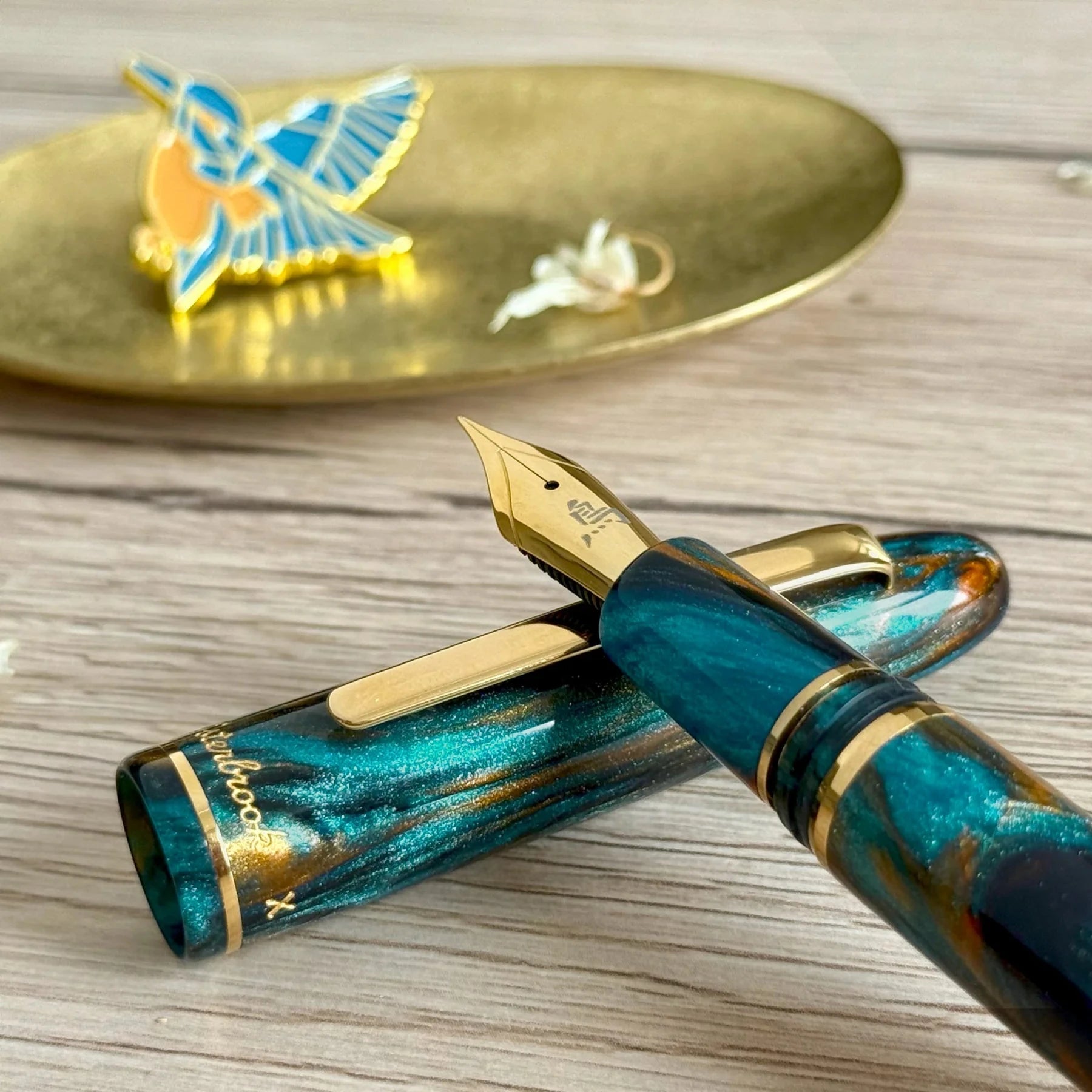 Esterbrook x BUNGUBOX Kingfisher Edition Estie Fountain Pen Esterbrook 