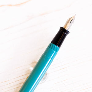 Vintage Wearever Fountain Pen - Turquoise Fountain Pen Wearever 